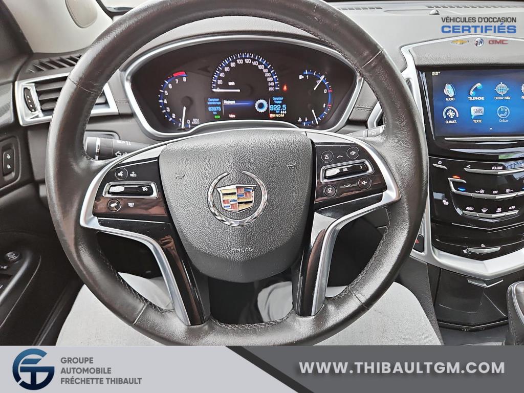 Cadillac SRX 11