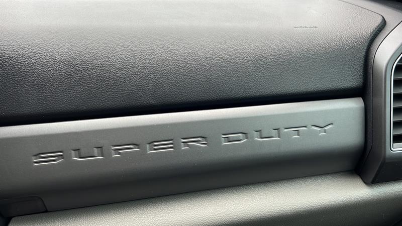 ford F-250 2022 - 26