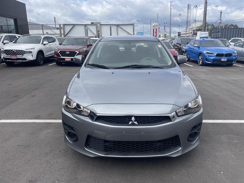 Mitsubishi Lancer 8