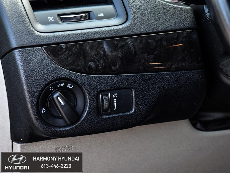 Dodge Grand Caravan 23