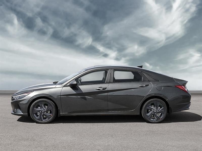 Hyundai Elantra 3