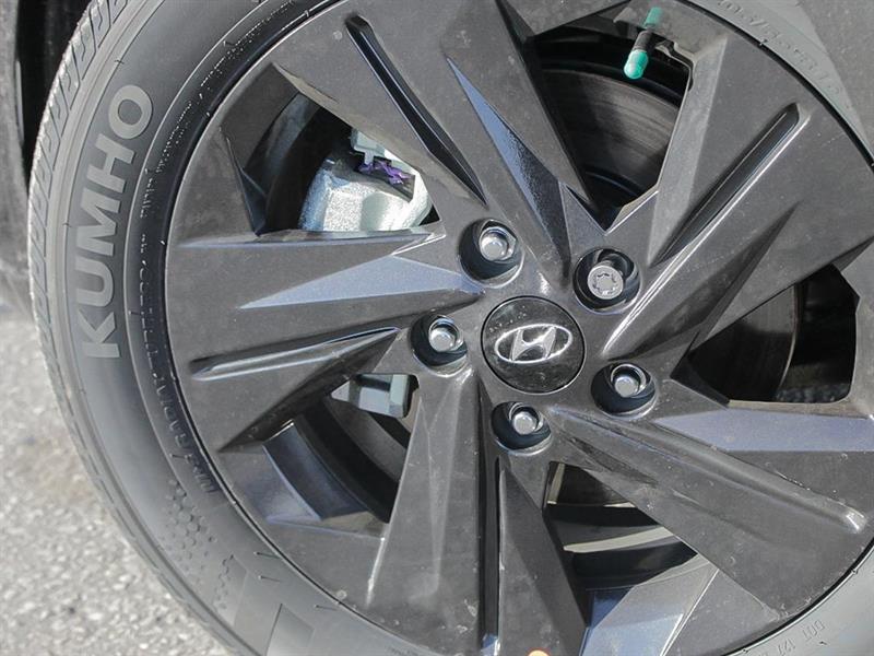Hyundai Elantra 7