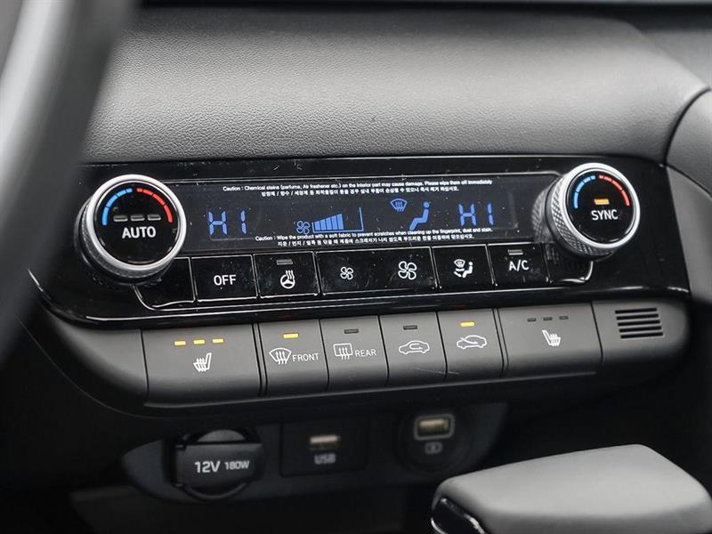 Hyundai Elantra 21