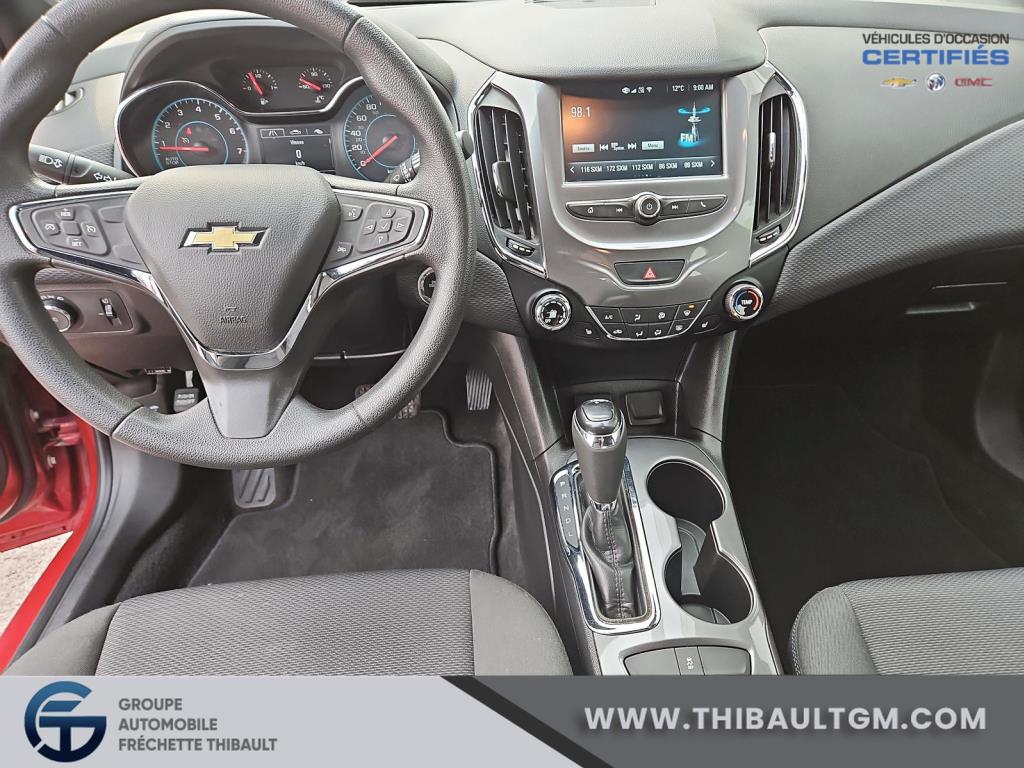 Chevrolet Cruze 8