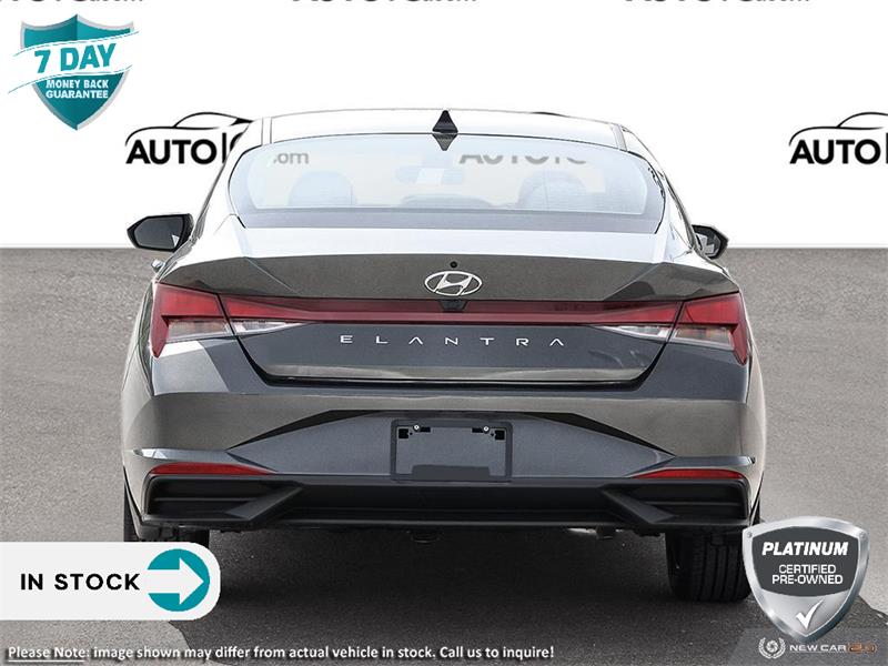 Hyundai Elantra 5