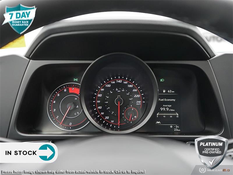 Hyundai Elantra 12
