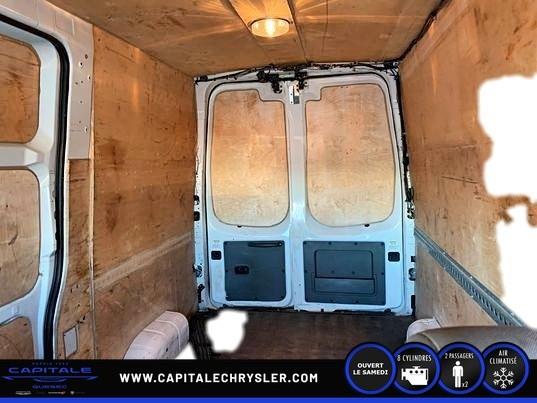 nissan NV Cargo 2012 - 3