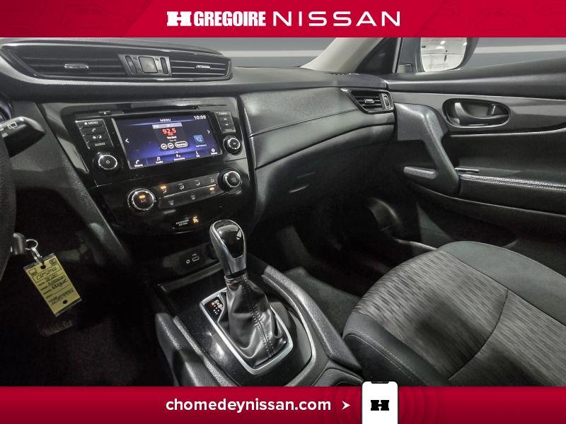 nissan Rogue 2020 - 22