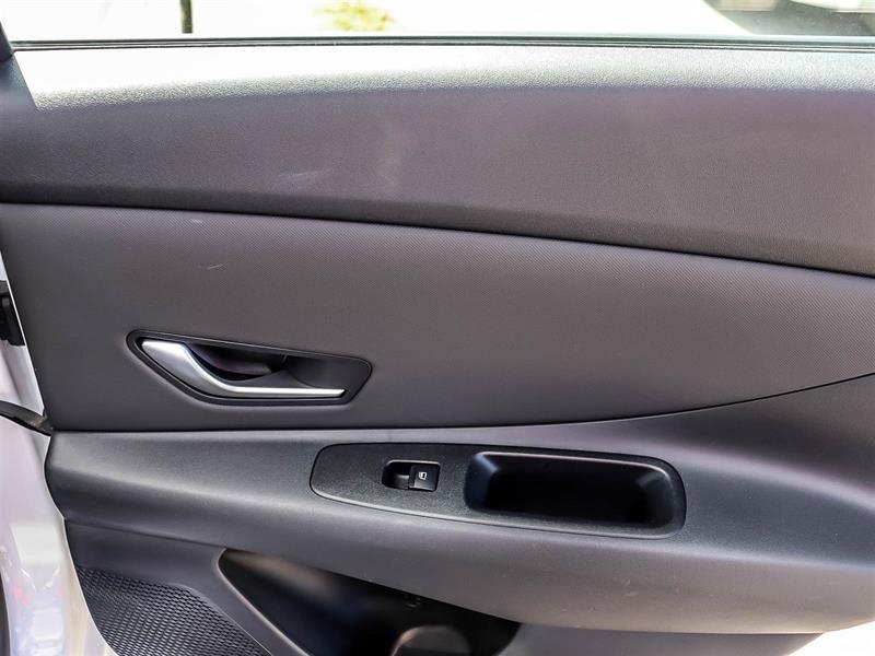 hyundai Elantra 2021 - 14