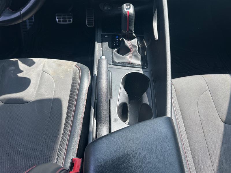 hyundai Elantra 2021 - 16