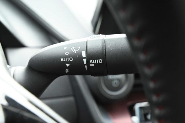 toyota Prius Prime 2024 - 25