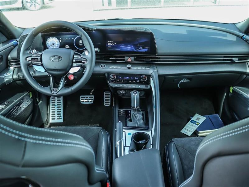 hyundai Elantra 2025 - 12