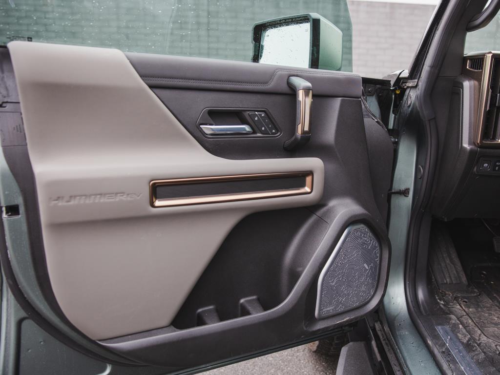 gmc GMC Hummer SUV e4WD 2024 - 21