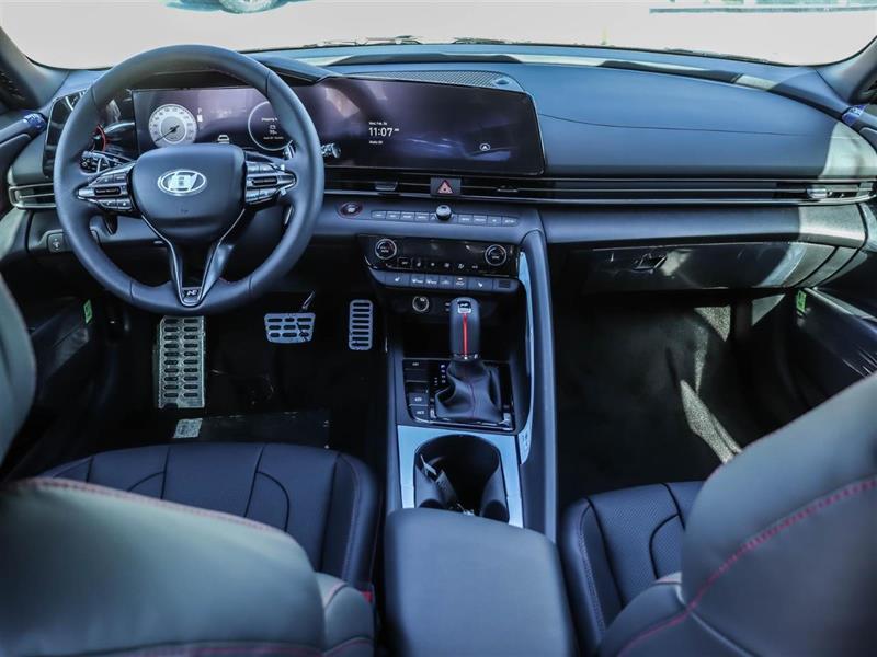 hyundai Elantra 2025 - 13