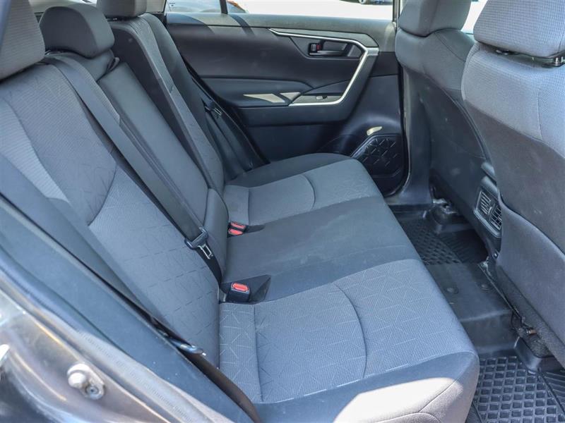 toyota RAV4 2022 - 16