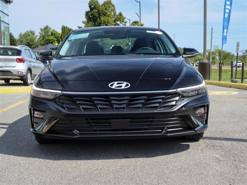 hyundai Elantra 2025 - 2