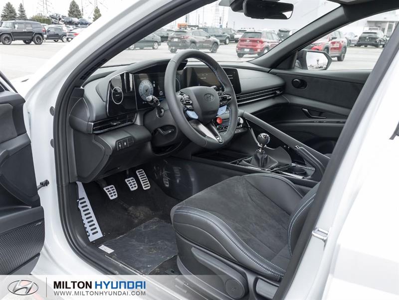 hyundai Elantra 2025 - 10