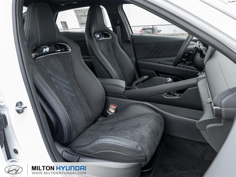 hyundai Elantra 2025 - 24