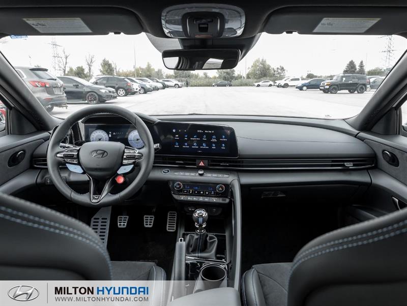 hyundai Elantra 2025 - 26