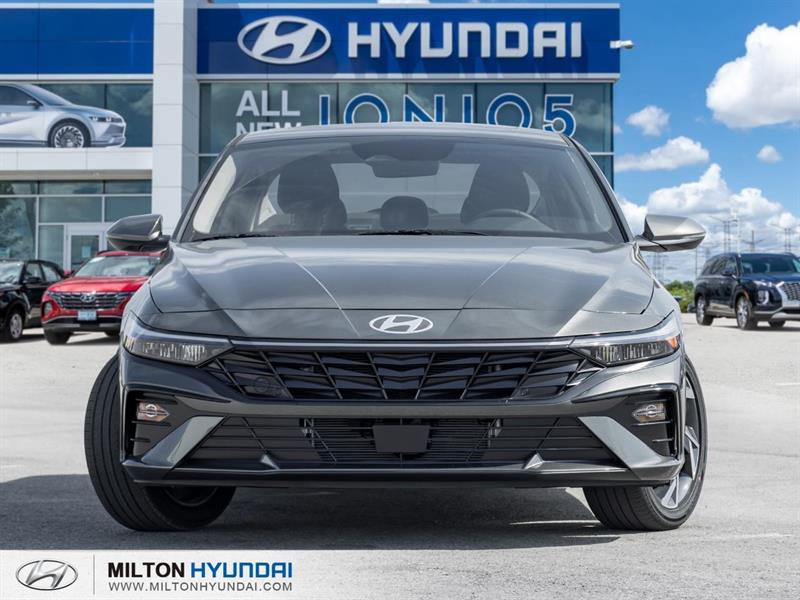 hyundai Elantra 2025 - 2