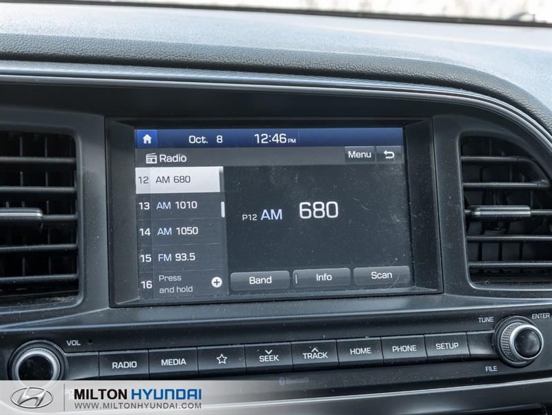 hyundai Elantra 2020 - 17