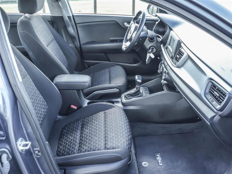 kia Rio 2018 - 14