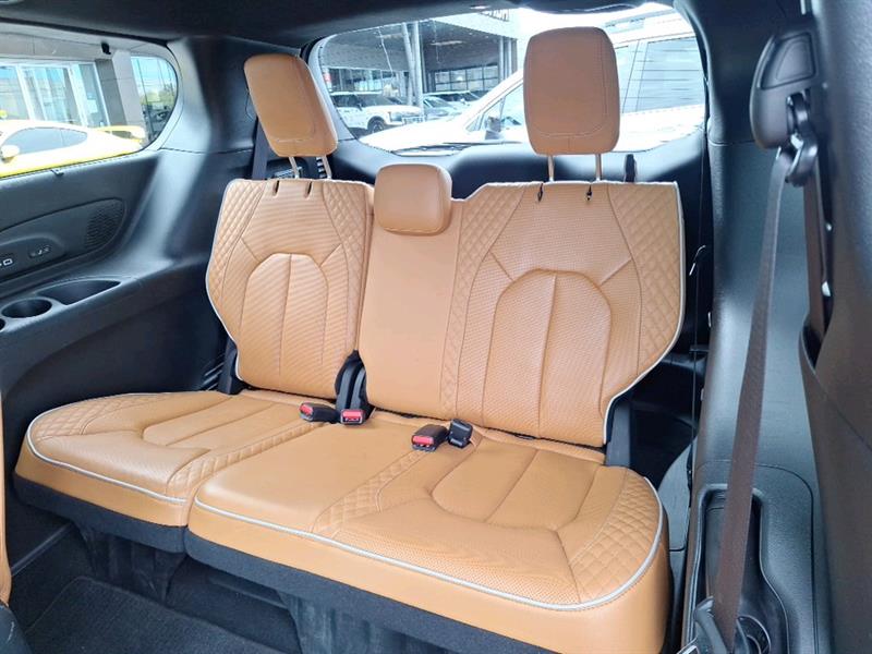 chrysler Pacifica 2022 - 15
