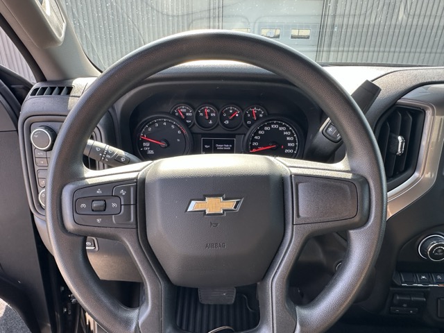 chevrolet Silverado 1500 2024 - 10