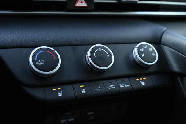 hyundai Elantra 2024 - 11