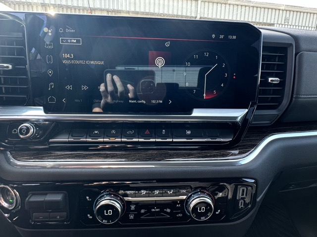 gmc SIERRA 1500 4WD CREW CAB PICKUP 2024 - 16