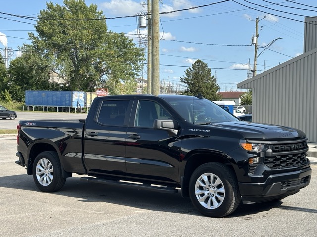 chevrolet Silverado 1500 2024 - 16