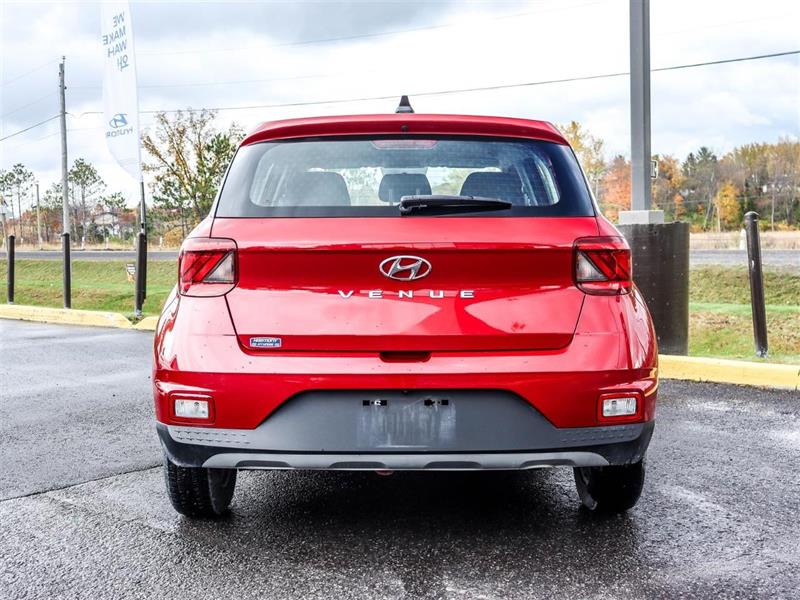 hyundai Venue 2021 - 4