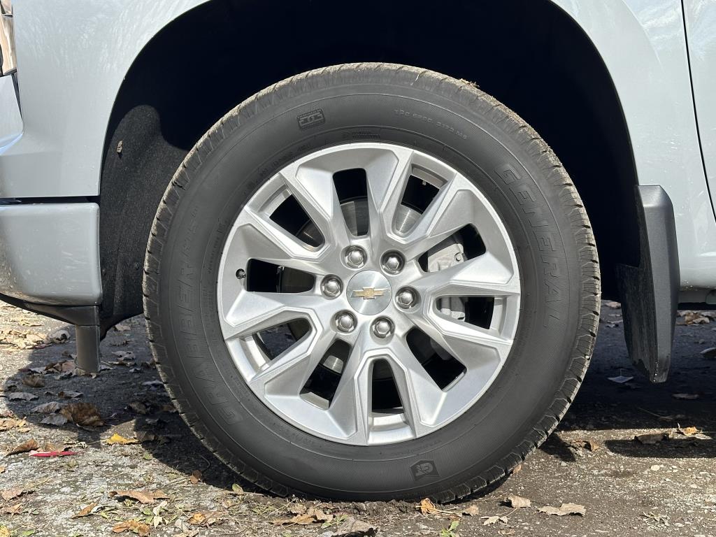 chevrolet Silverado 1500 2024 - 23