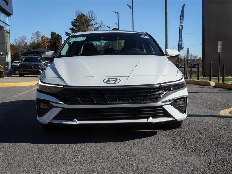 hyundai Elantra 2025 - 2