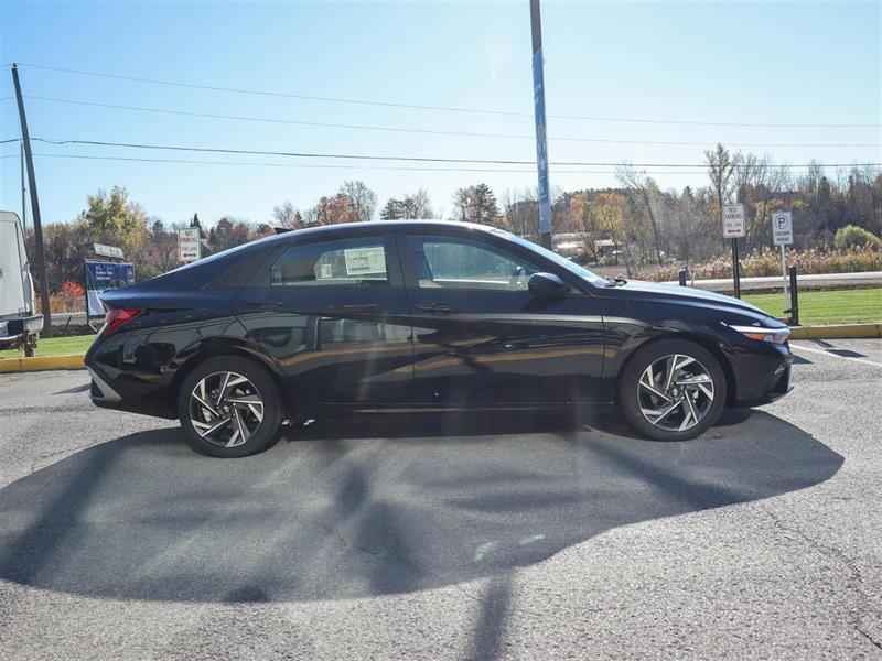 hyundai Elantra 2026 - 3