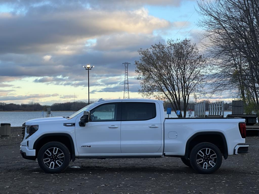 gmc SIERRA 1500 4WD CREW CAB PICKUP 2025 - 7