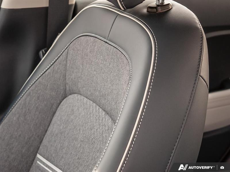 hyundai Venue 2023 - 23