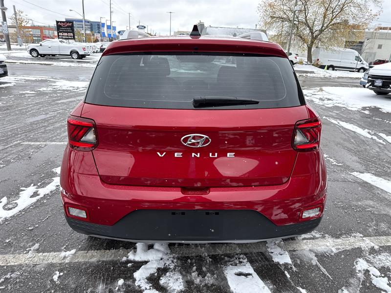 hyundai Venue 2022 - 4