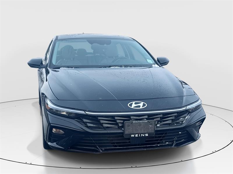 hyundai Elantra 2025