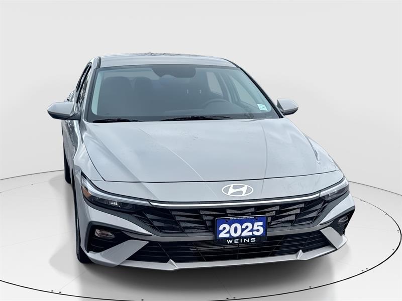 hyundai Elantra 2025
