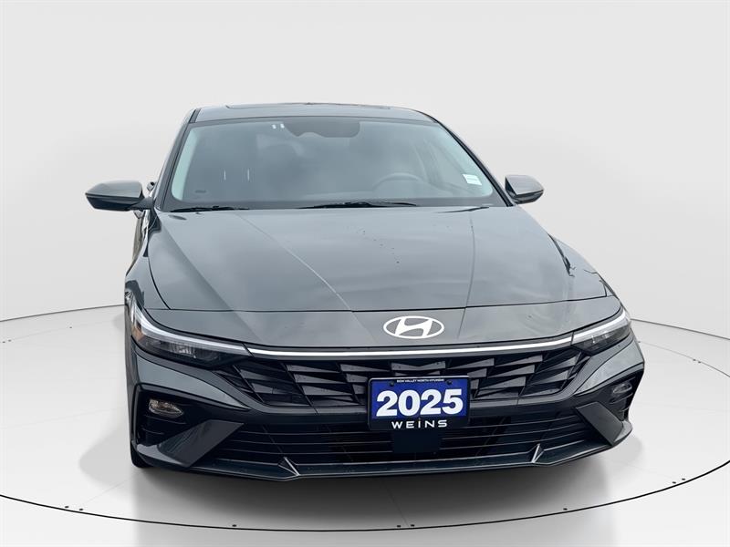 hyundai Elantra 2025