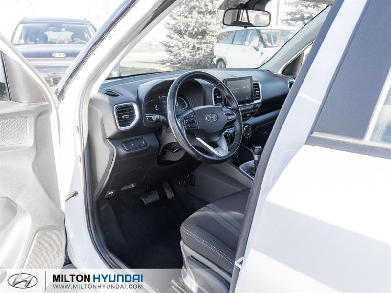 hyundai Venue 2023 - 8