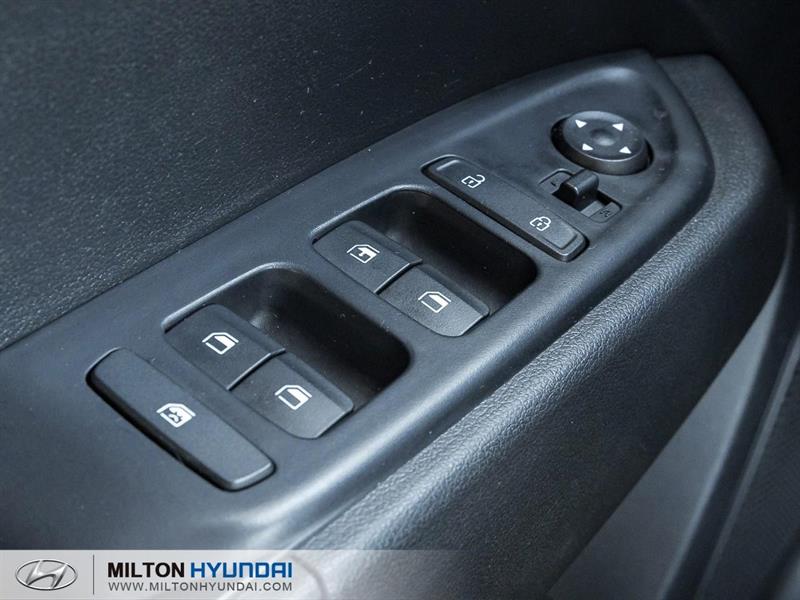 hyundai Venue 2023 - 13