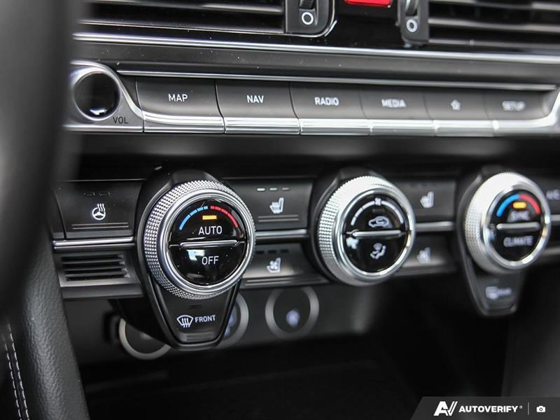 genesis G70 2023 - 20