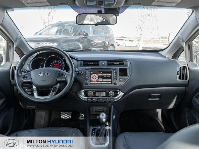 kia Rio 2013 - 24