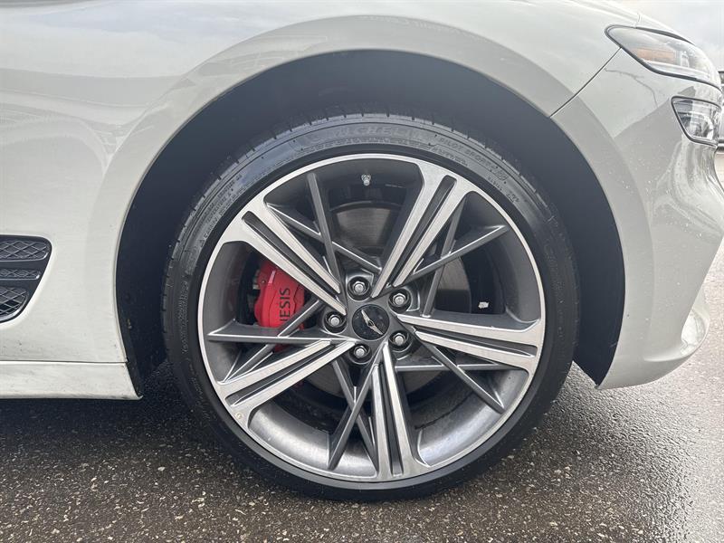 genesis G70 2025 - 12