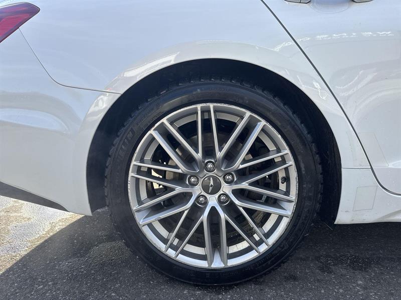 genesis G70 2020 - 12