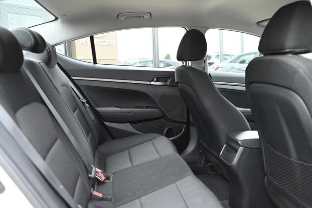 hyundai Elantra 2017 - 26