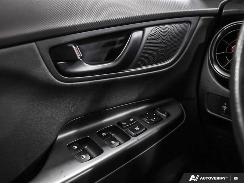 hyundai Kona 2023 - 17