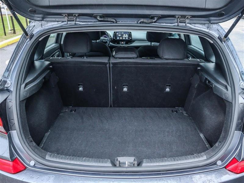 hyundai Elantra 2018 - 17